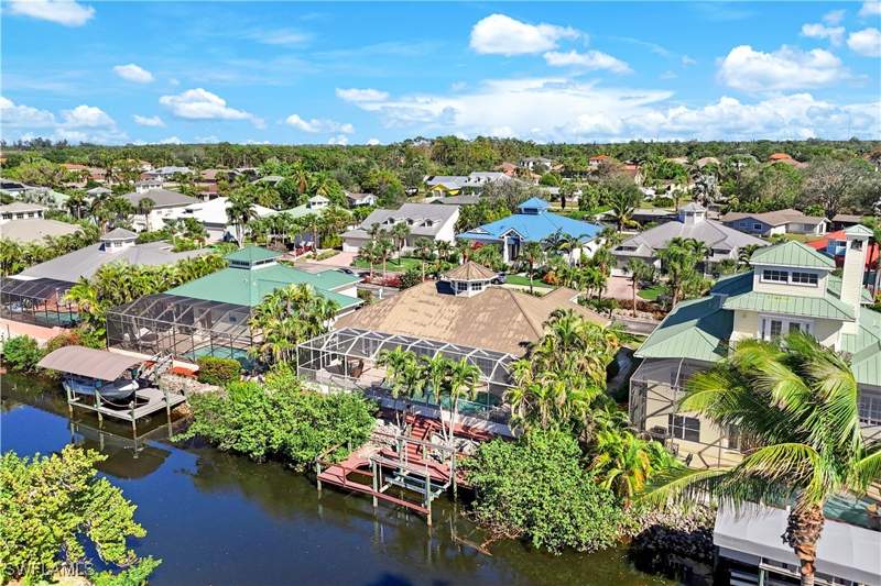 3 bedroom SingleFamilyResidence at 27160 Flamingo Dr, Paradise Village, Bonita Springs — photo 3