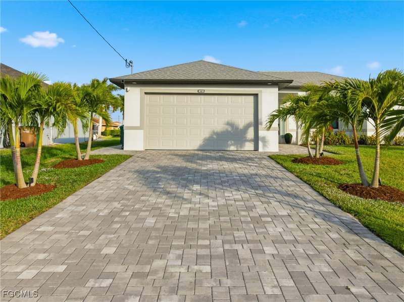 4 bedroom SingleFamilyResidence at 2233 SW 17th Pl, Cape Coral, Cape Coral — photo 5