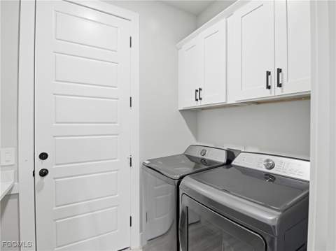 2233 SW 17th Pl, Cape Coral FL - photo 9 of 38