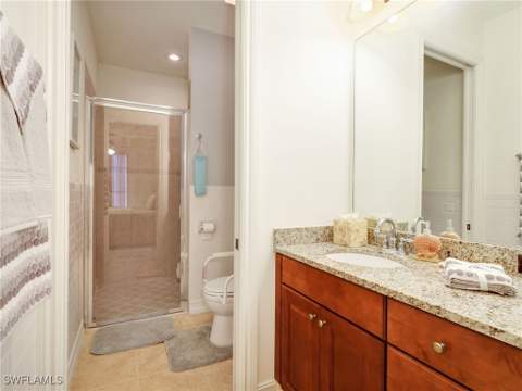 8067 Bibiana Way 505, Fort Myers FL - photo 13 of 38