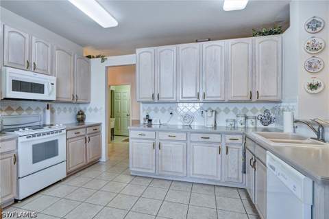 7442 Meldin Ct, Naples FL - photo 24 of 50