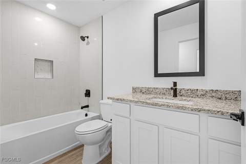 4100 NE 16th Ave, Cape Coral FL - photo 9 of 19