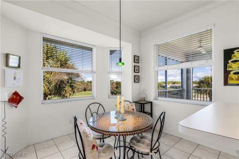 8505 Naples Heritage Dr 146, Naples FL - photo 9 of 35