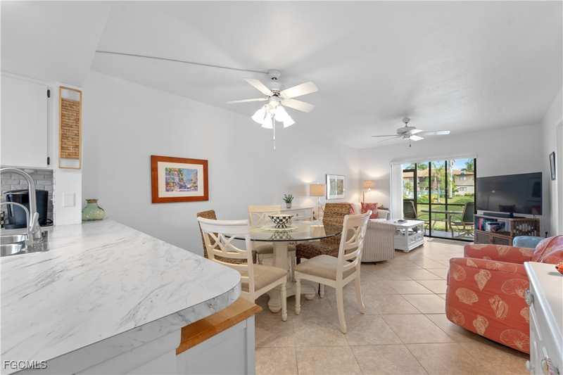 2 bedroom Condominium at 4790 S Cleveland Ave 1404, Pinewood South, Fort Myers — photo 1