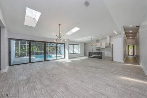 6161 Waxmyrtle Way, Naples FL - photo 6 of 27