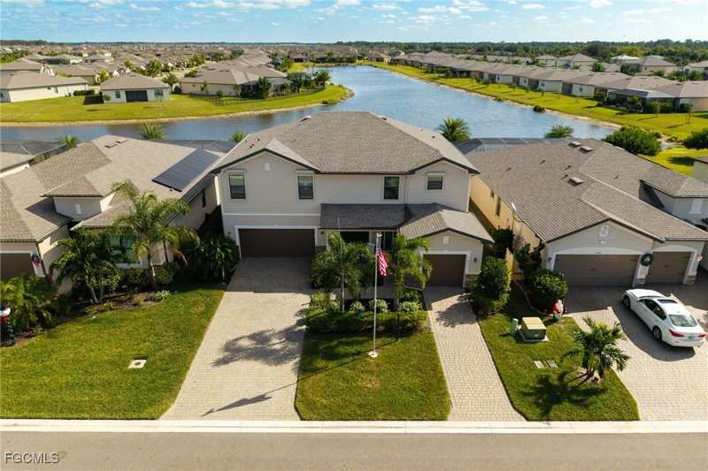 5 bedroom SingleFamilyResidence at 3432 Murcia Ct, Portico, Fort Myers — photo 1