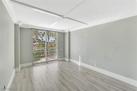 4401 Gulf Shore Blvd N C205, Naples FL - photo 18 of 32