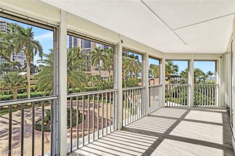 4401 Gulf Shore Blvd N C205, Naples FL - photo 23 of 32