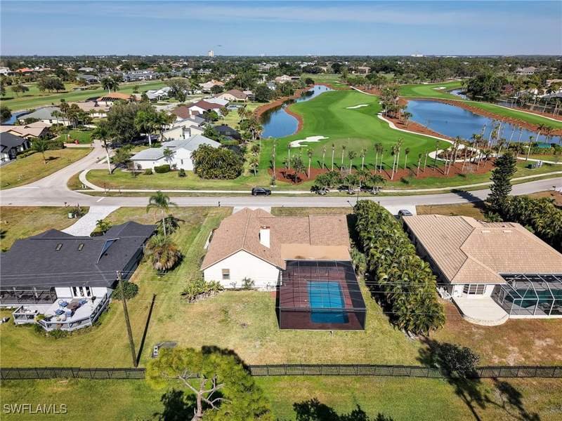3 bedroom SingleFamilyResidence at 6219 Deer Run, The Forest, Fort Myers — photo 4