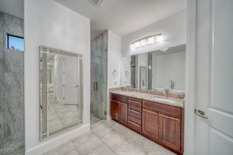 1528 NW 24th Pl, Cape Coral FL - photo 18 of 46