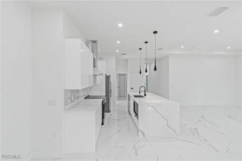5008 N Obispo Cir, Labelle FL - photo 24 of 50