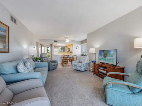 893 Collier Ct 3-301, Marco Island FL - photo 10 of 34