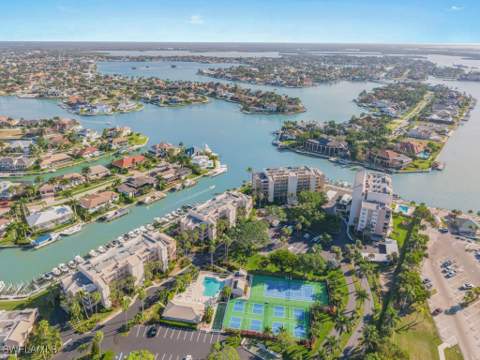 893 Collier Ct 3-301, Marco Island FL - photo 23 of 34