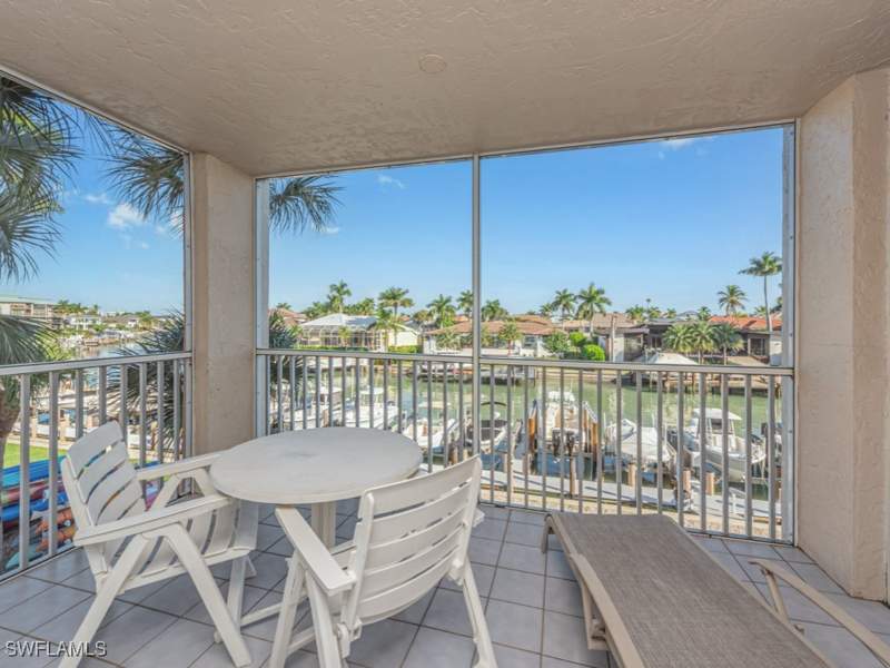 2 bedroom Condominium at 893 Collier Ct 3-301, Eagle Cay, Marco Island — photo 3