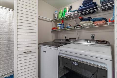 7430 Lake Breeze Dr 403, Fort Myers FL - photo 10 of 38