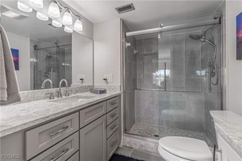 7430 Lake Breeze Dr 403, Fort Myers FL - photo 7 of 38