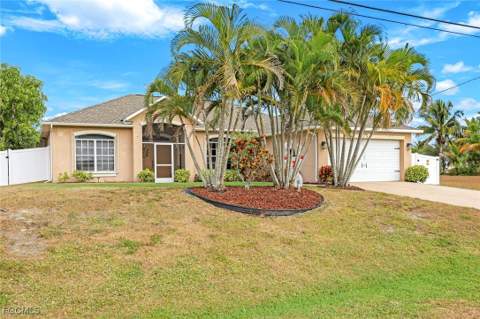 2427 NW 25th St, Cape Coral FL - photo 6 of 31
