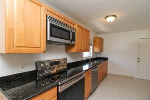 615 108th Ave N, Naples FL - photo 15 of 39