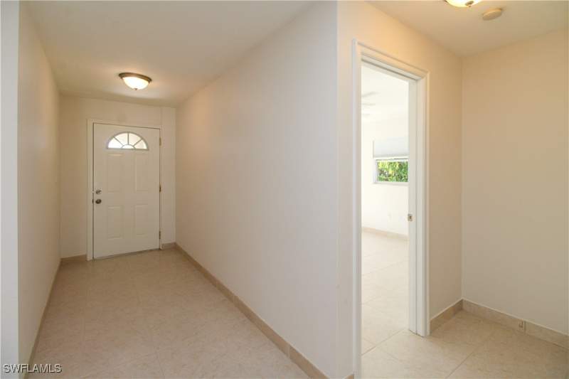 2 bedroom SingleFamilyResidence at 615 108th Ave N, Naples Park, Naples — photo 4