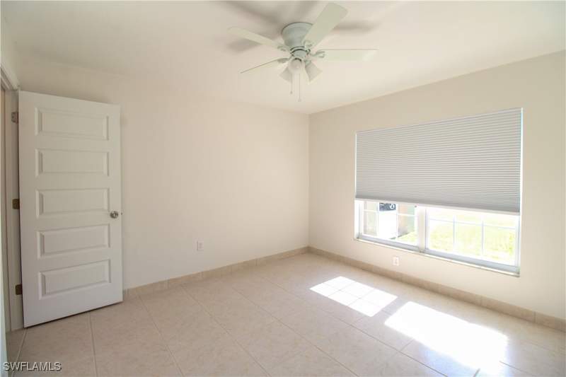 2 bedroom SingleFamilyResidence at 615 108th Ave N, Naples Park, Naples — photo 5