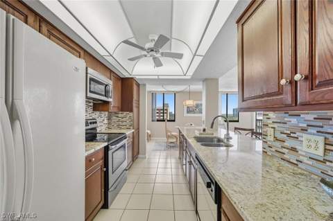 11 Bluebill Ave 1006, Naples FL - photo 14 of 45