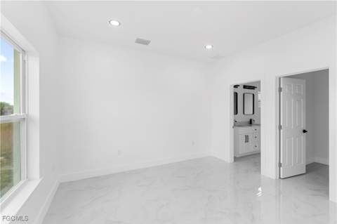 837 Colyer St E, Lehigh Acres FL - photo 10 of 22