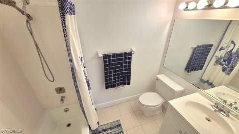 406 Meadowlark Ln 406A, Naples FL - photo 12 of 19