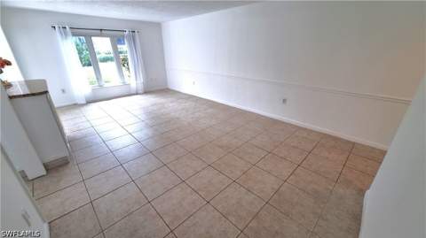 406 Meadowlark Ln 406A, Naples FL - photo 8 of 19