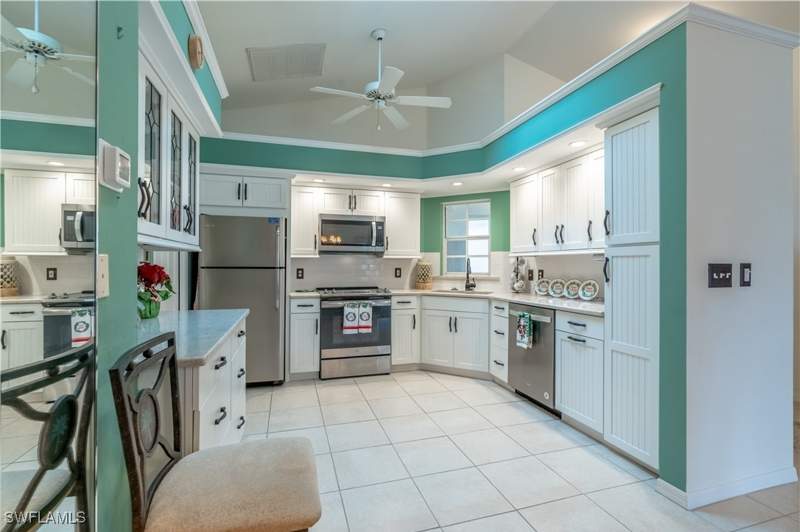 3 bedroom SingleFamilyResidence at 25451 Fairway Dunes Ct, Fairway Dunes Condo, Bonita Springs — photo 4
