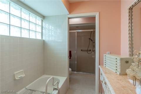 25451 Fairway Dunes Ct, Bonita Springs FL - photo 9 of 34