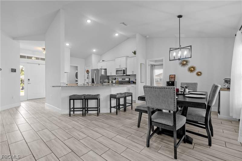 4 bedroom SingleFamilyResidence at 2021 NE 36th Ter, Cape Coral, Cape Coral — photo 4