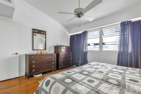 403 SE 43rd Ter 11, Cape Coral FL - photo 11 of 27