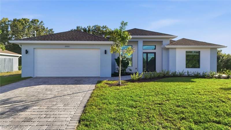 5 bedroom SingleFamilyResidence at 3903 15th St SW, Lehigh Acres, Lehigh Acres — photo 3