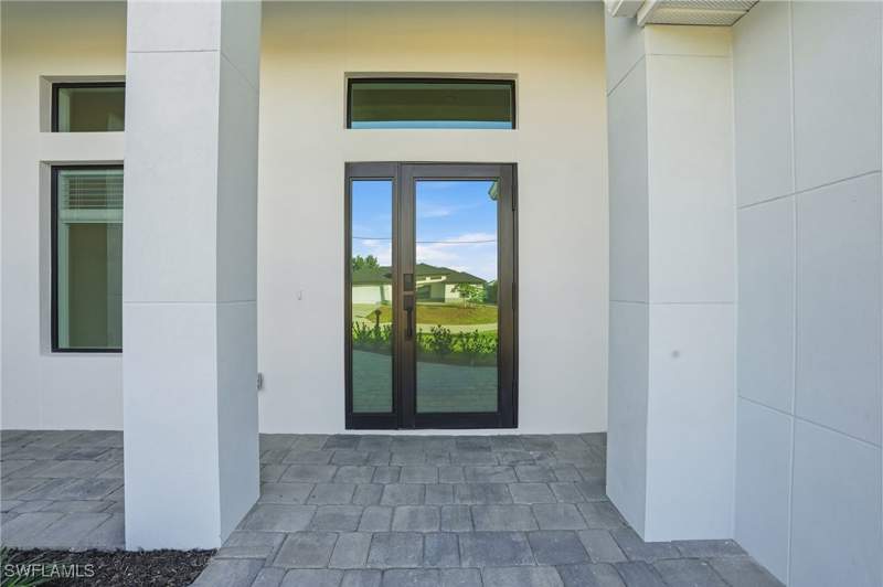 5 bedroom SingleFamilyResidence at 3903 15th St SW, Lehigh Acres, Lehigh Acres — photo 4