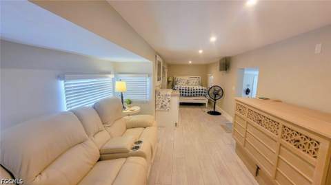 1339 Old Lakeport Rd 30B, Moore Haven FL - photo 10 of 11