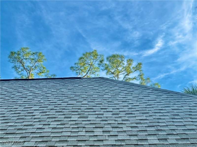 2 bedroom SingleFamilyResidence at 28062 Oak Ln, Bonita Springs, Bonita Springs — photo 4