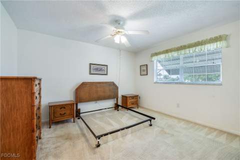 6992 Edgewater Cir, Fort Myers FL - photo 12 of 22