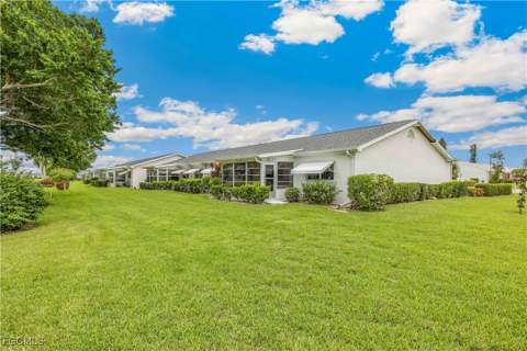 6992 Edgewater Cir, Fort Myers FL - photo 20 of 22