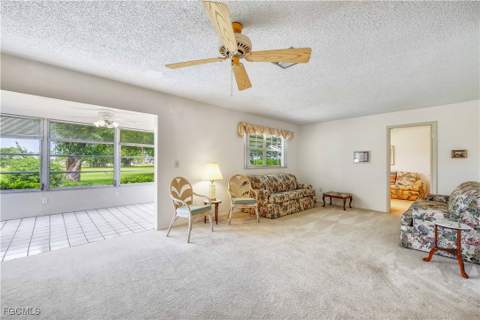 6992 Edgewater Cir, Fort Myers FL - photo 7 of 22