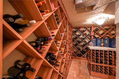 683 Hickory Rd, Naples FL - photo 18 of 42