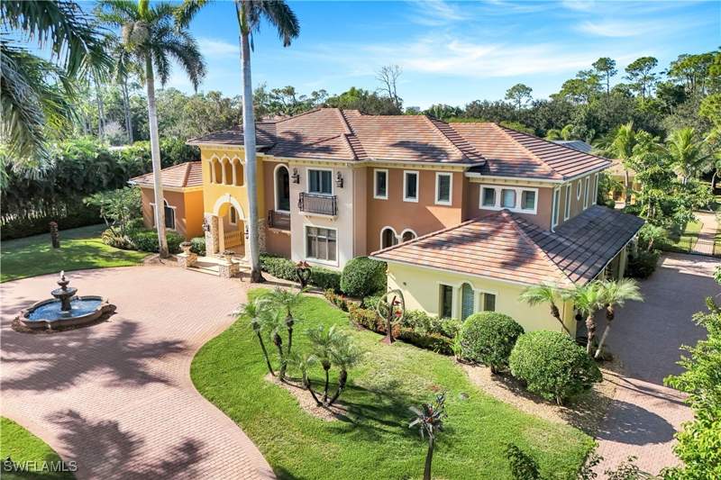 6 bedroom SingleFamilyResidence at 683 Hickory Rd, Pine Ridge, Naples — photo 2