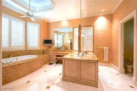 683 Hickory Rd, Naples FL - photo 23 of 42
