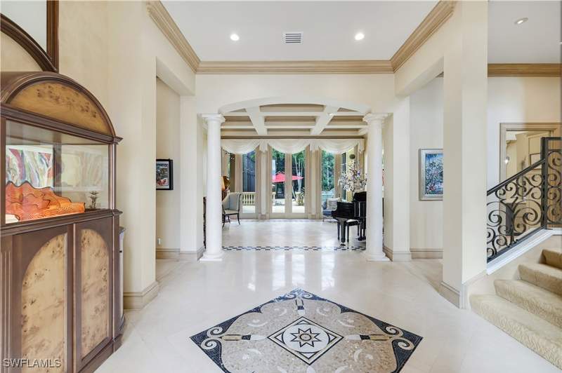 6 bedroom SingleFamilyResidence at 683 Hickory Rd, Pine Ridge, Naples — photo 4