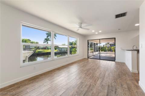 4548 Gulf Ave, North Fort Myers FL - photo 11 of 40
