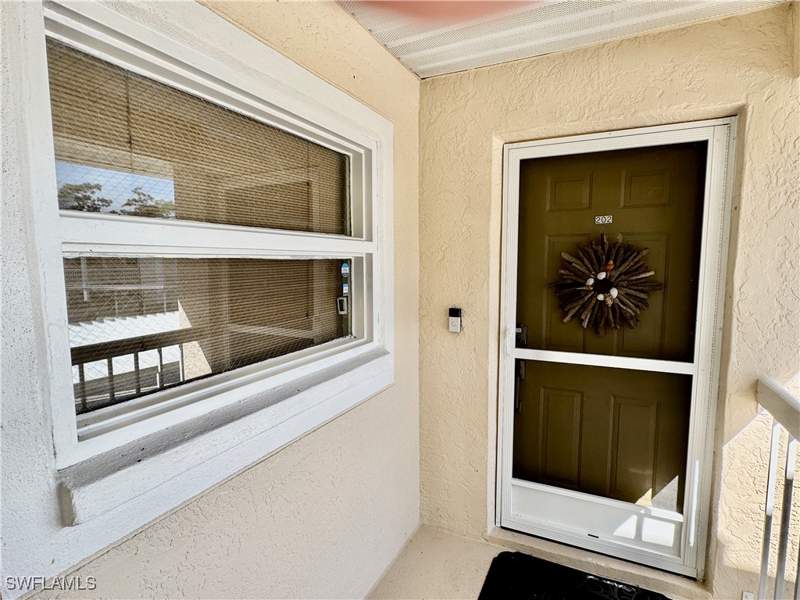 2 bedroom Condominium at 645 Squire Ct 202, Newcastle, Naples — photo 2