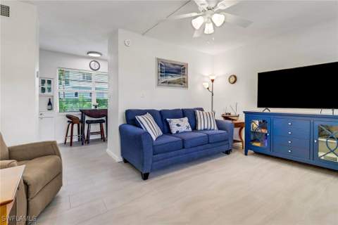 207 8th Ave S 207A, Naples FL - photo 12 of 25