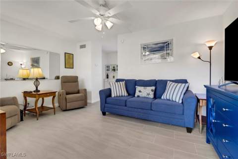 207 8th Ave S 207A, Naples FL - photo 14 of 25