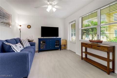 207 8th Ave S 207A, Naples FL - photo 15 of 25