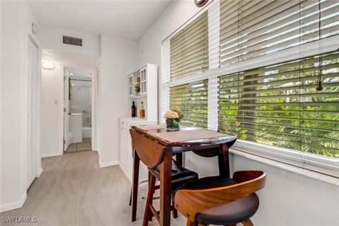 207 8th Ave S 207A, Naples FL - photo 23 of 25