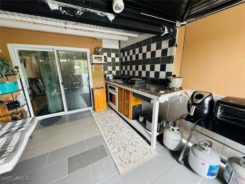 3 bedroom SingleFamilyResidence at 26130 Colony Rd, Imperial Harbor, Bonita Springs — photo 4